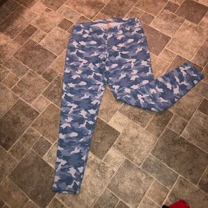 Women’s Fashion Stretch Jeans